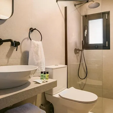 Skala Hotell 3*