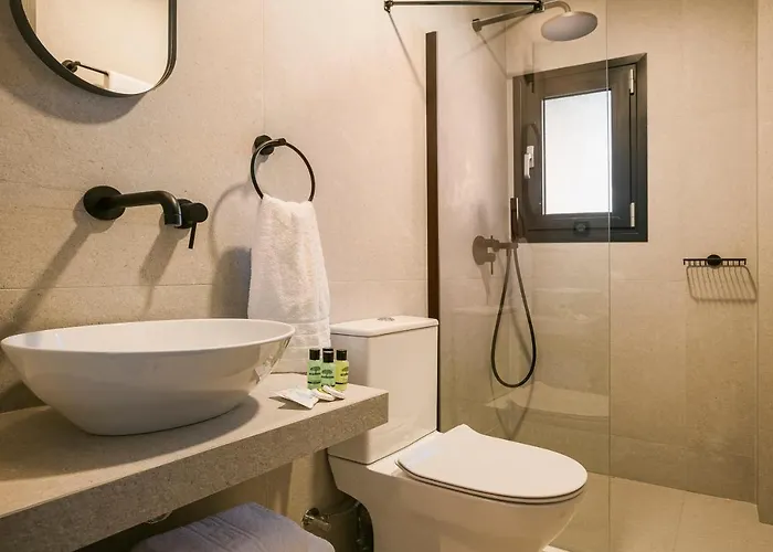 Skala Hotell 3*